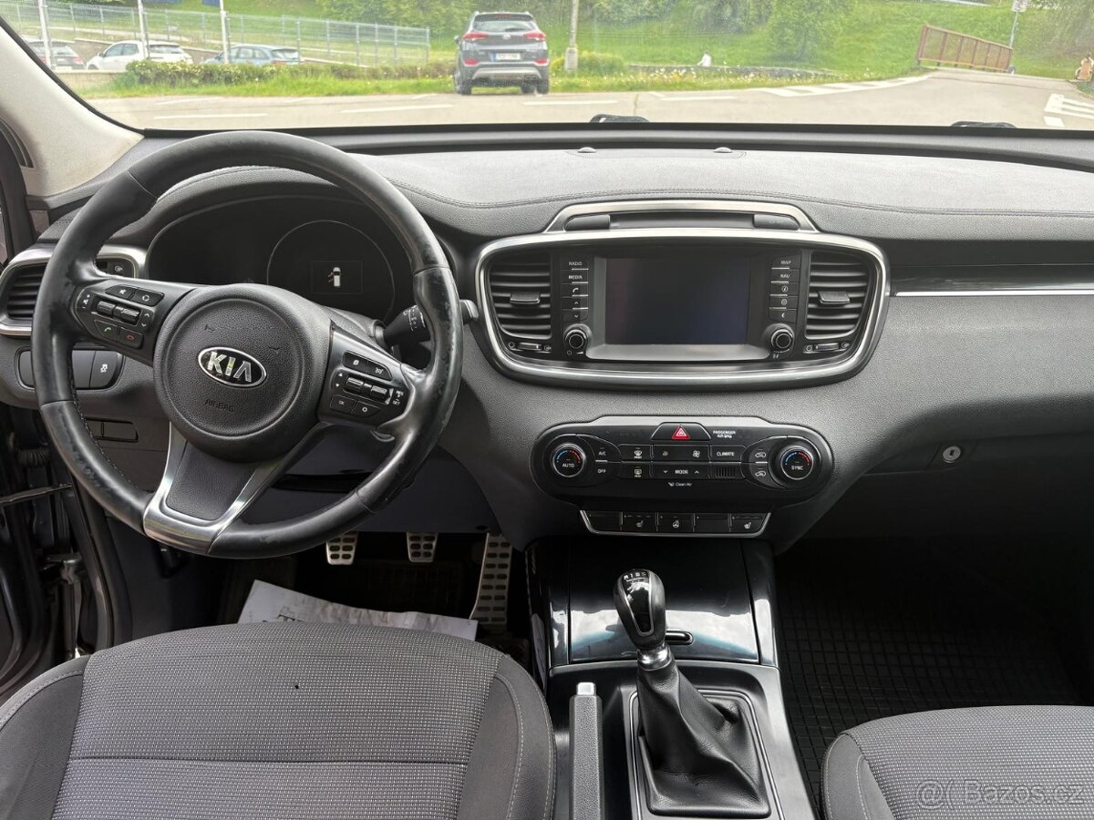 SORENTO 2,2, CRDi 4X 4 manuál - 13