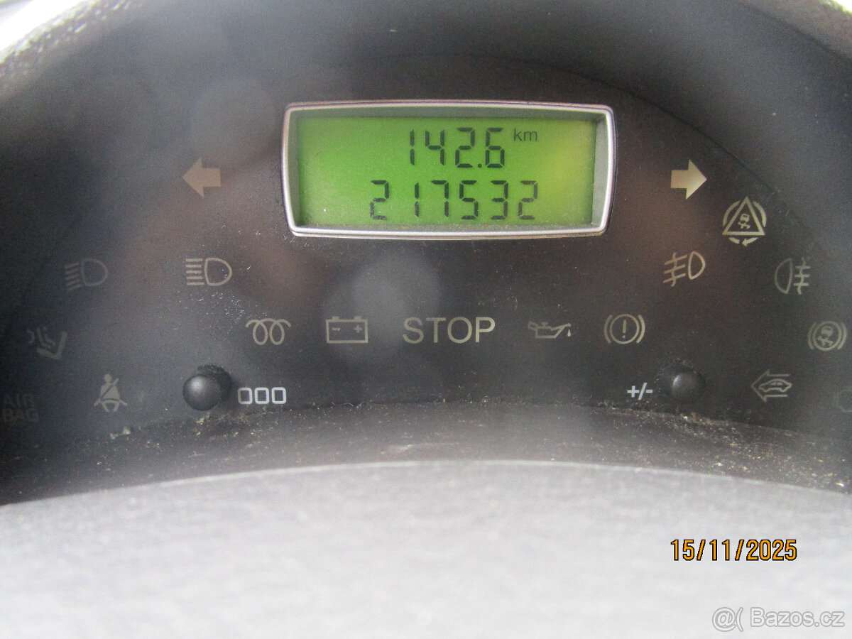 Peugeot 807 HDI - 13