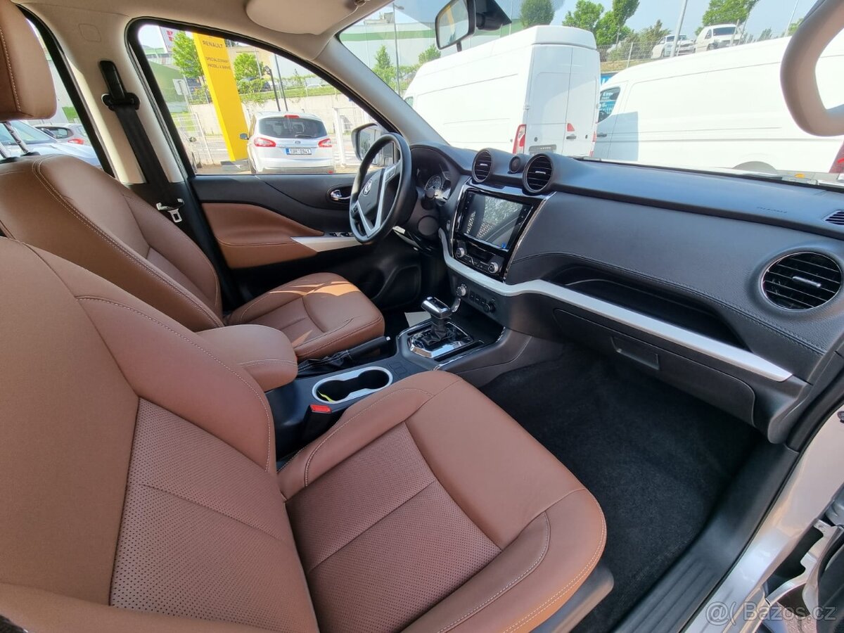 Dongfeng DF 6, 4WD AT MID - 13