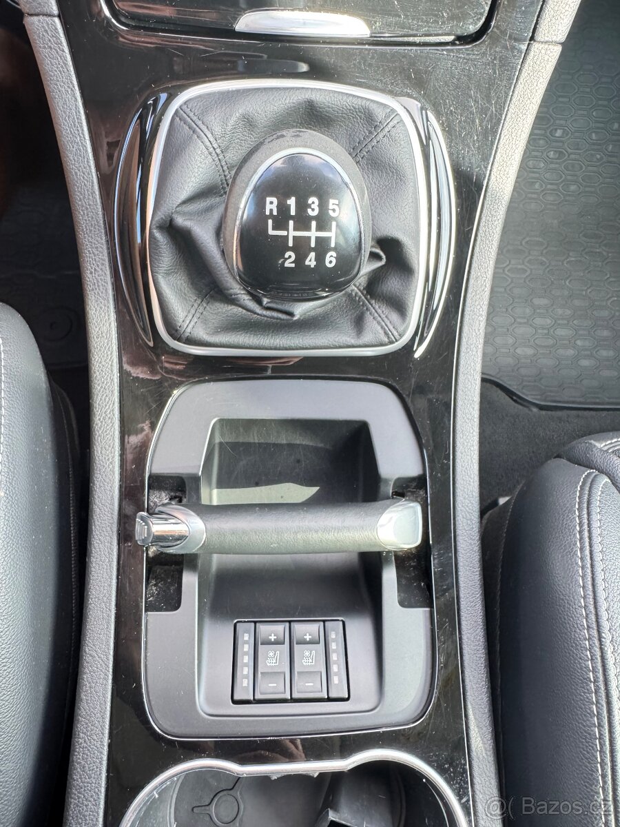 Ford S-MAX 1.6 118 kW - 13
