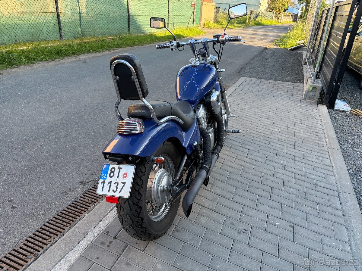 Honda VT600C Shadow - 13