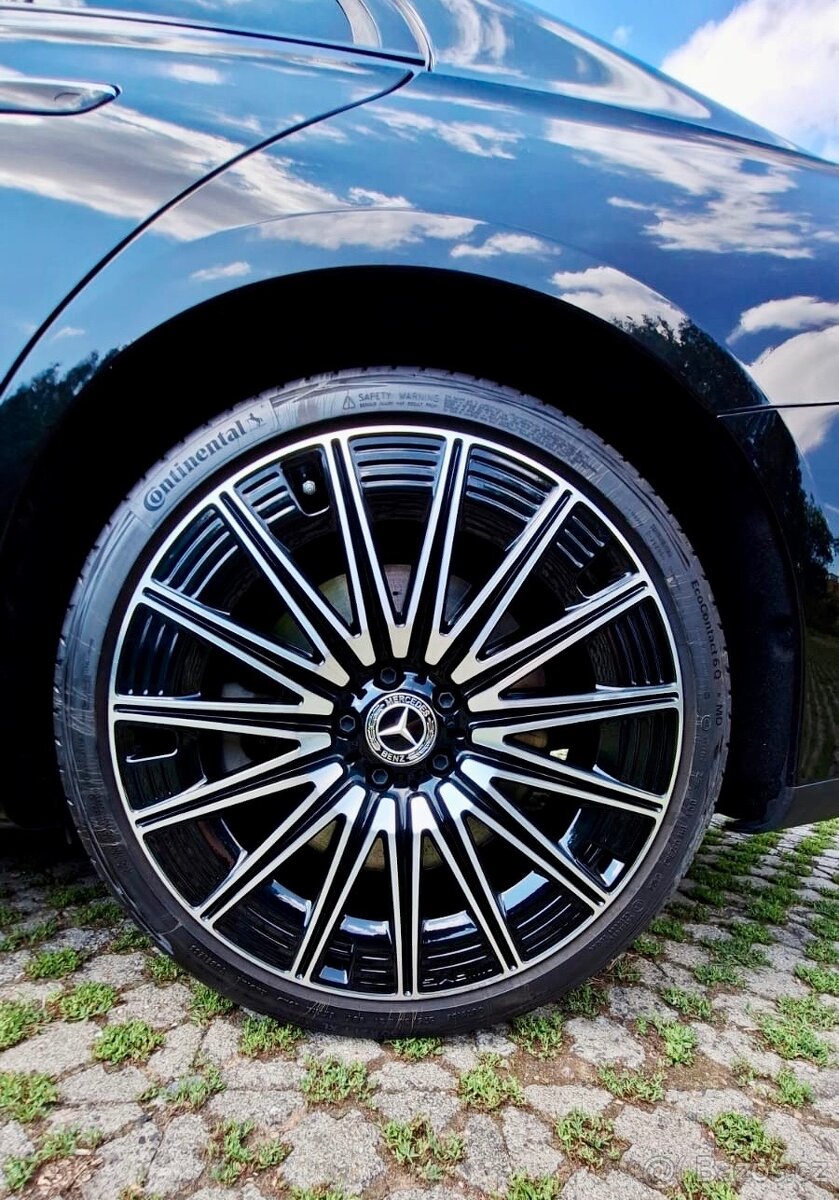 Mercedes Benz E450d 4M "PLNÁ VÝBAVA - DPH - 13