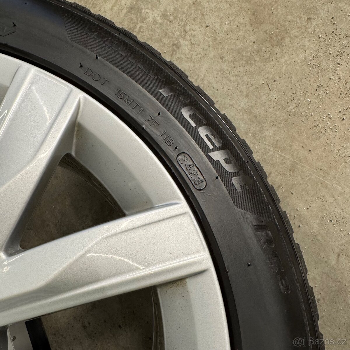 TOP zimní sada VW 215/55 R17 6-5mm - Passat/Superb - 13