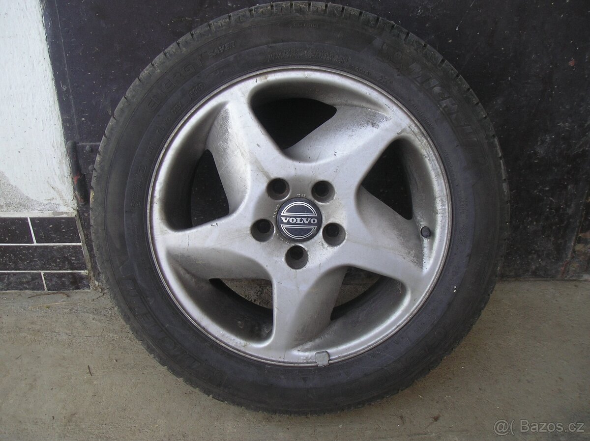 Prodám Volvo V70 2.5D r.v. 2000 - 13