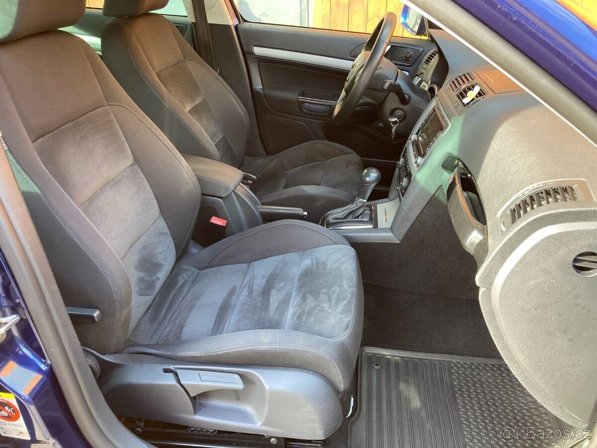 Skoda Octavia 2.0TDi SCOUT Webasto - 13