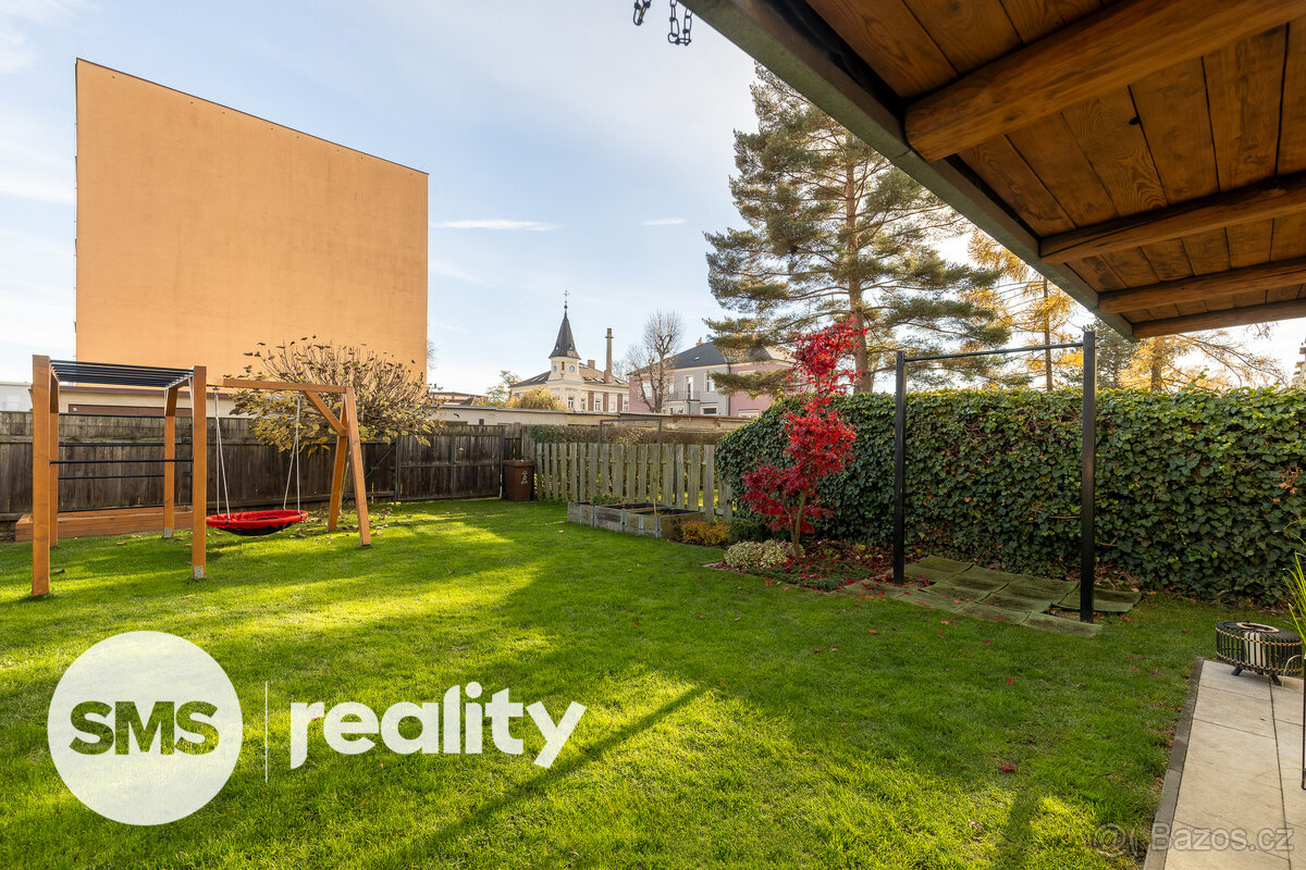 Výjimečný byt 4+1 se zahradou - 13