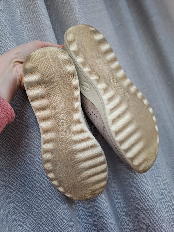 Dámské kožené tenisky ECCO, vel. 38 - 13