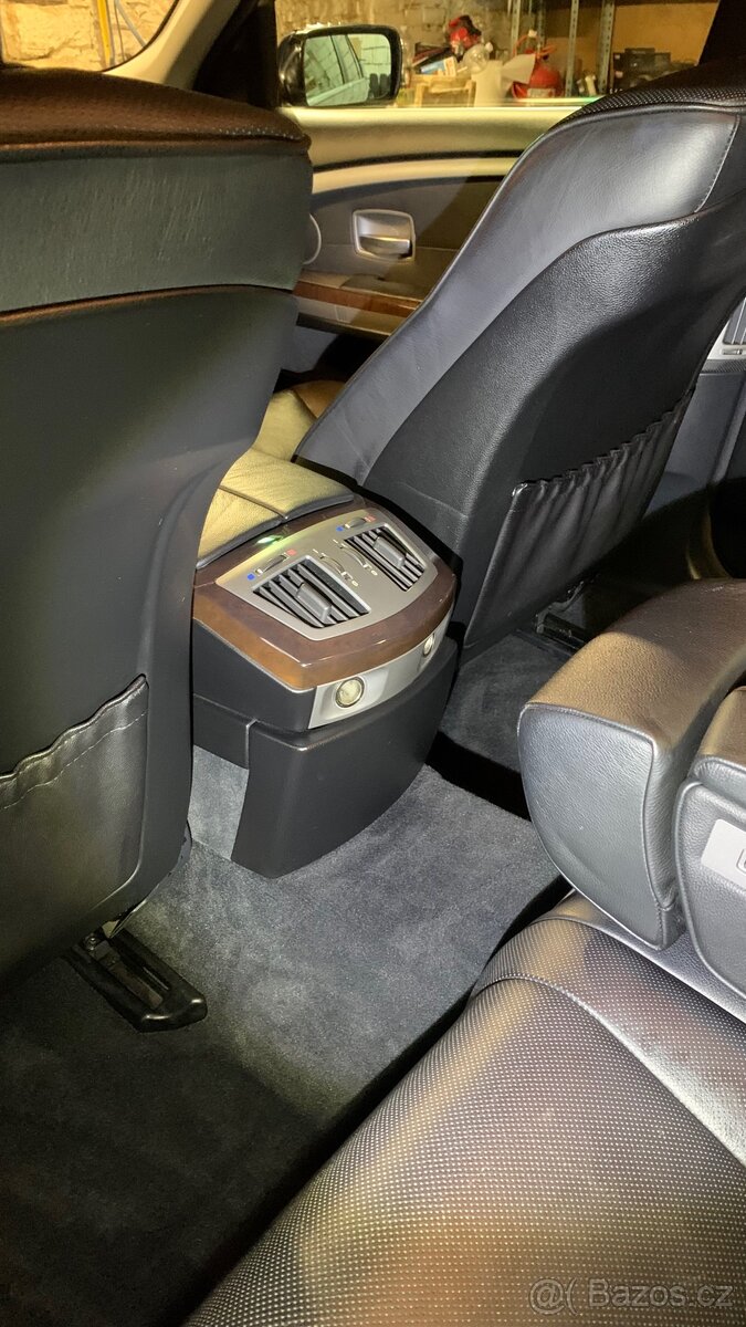 Bmw 7 series E65 - 13