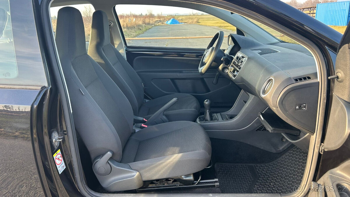 Volkswagen Up, 1.0 mpi - 13
