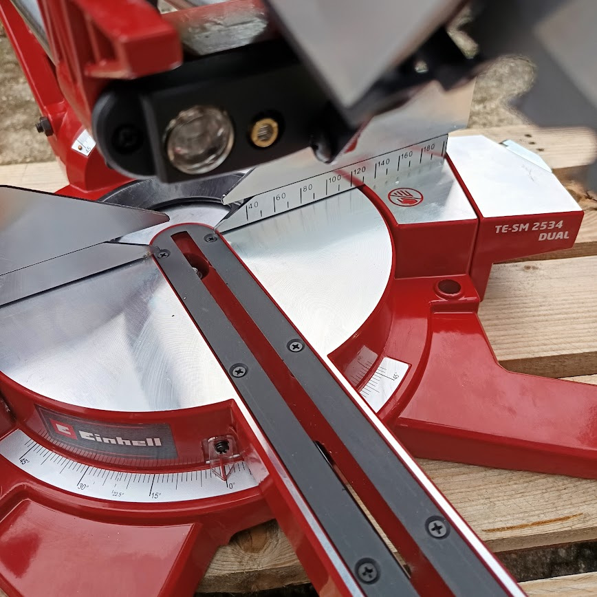 Velká pokosová pila TE-SM 2534 Dual Einhell EXPERT - 13