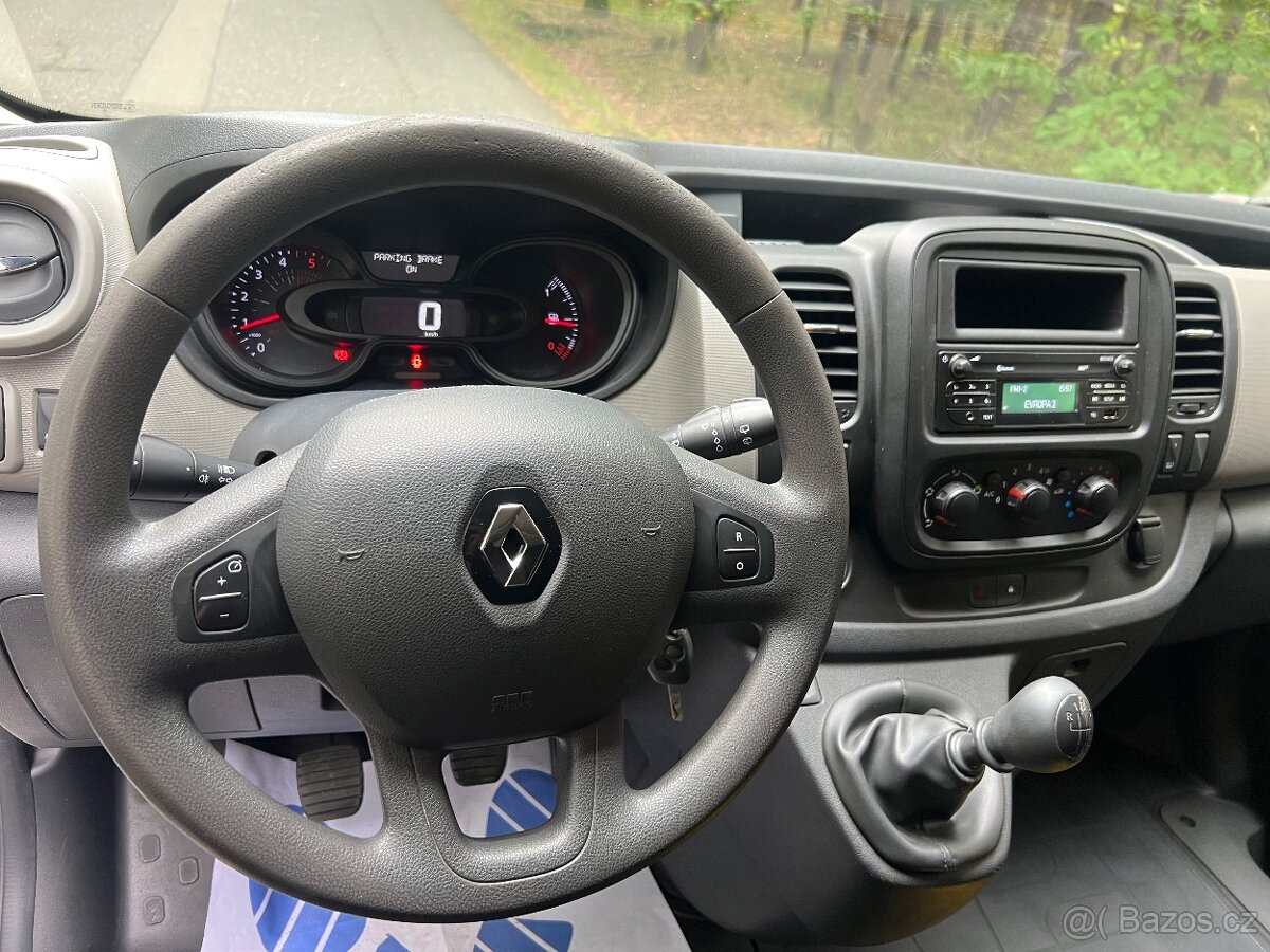 Renault Trafic III 1.6dci - 13