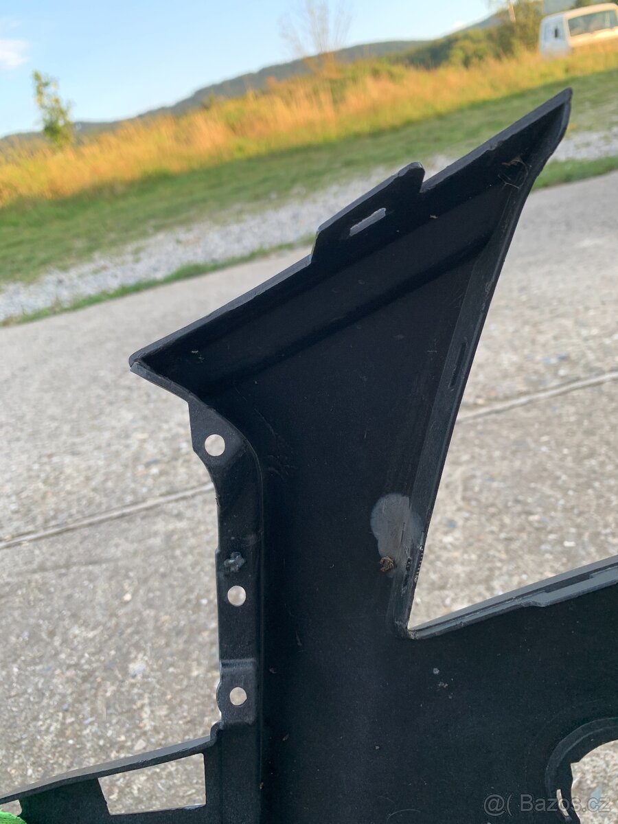 Predni naraznik audi a7 11-14 cerny ostrik pdc - 13