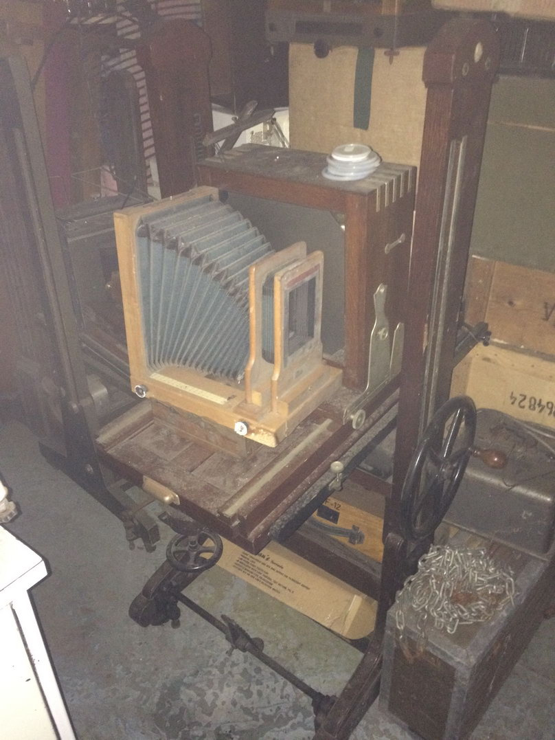 Starý ateliérový (salonní) dřevěný fotoaparát - 13