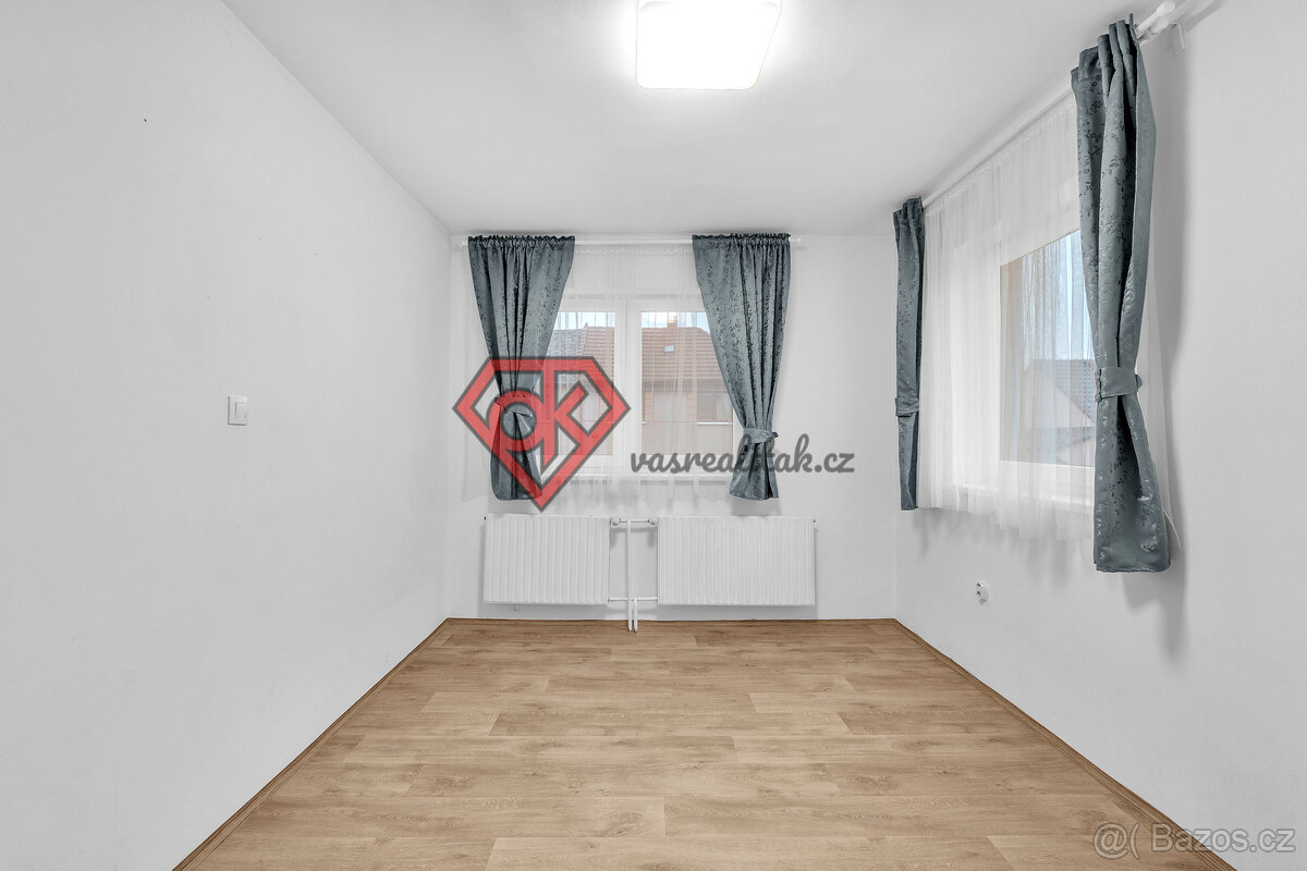 PRODEJ - rodinný dům v Borohrádku - 13