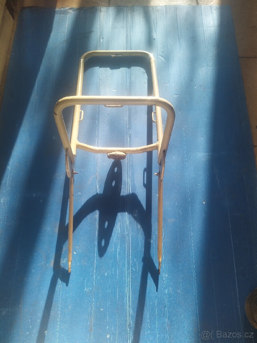 Zavazadlový sklopný nosič Jawa - 13