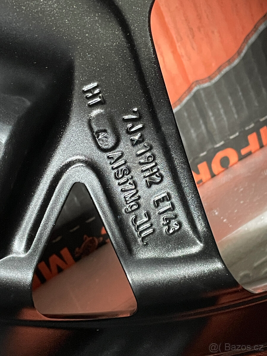 ŠKODA KODIAQ NOVÁ R19 TRIGLAV 235/50/19 103V XL DOT2023 - 13