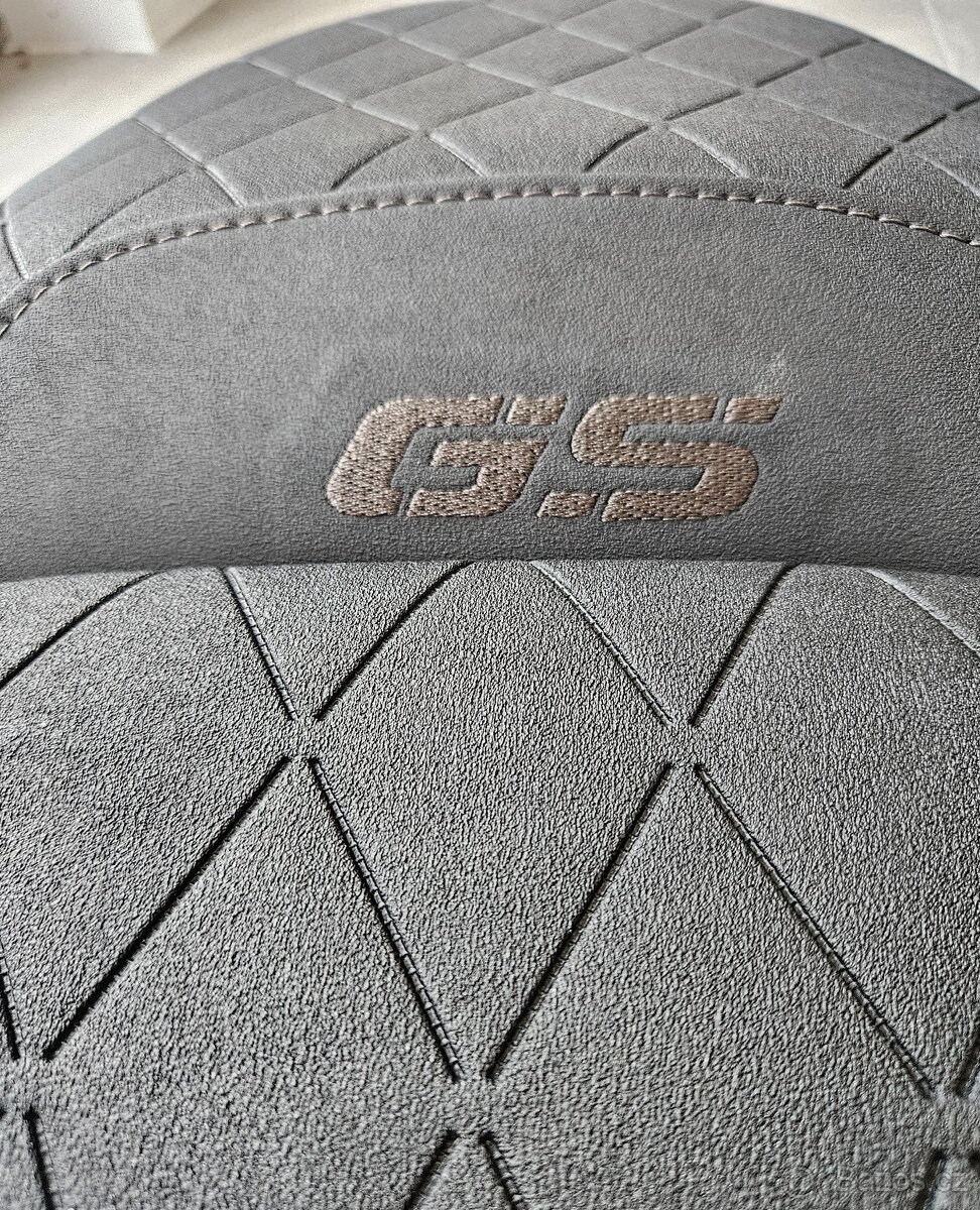 Upravy moto sedadiel na mieru - 13