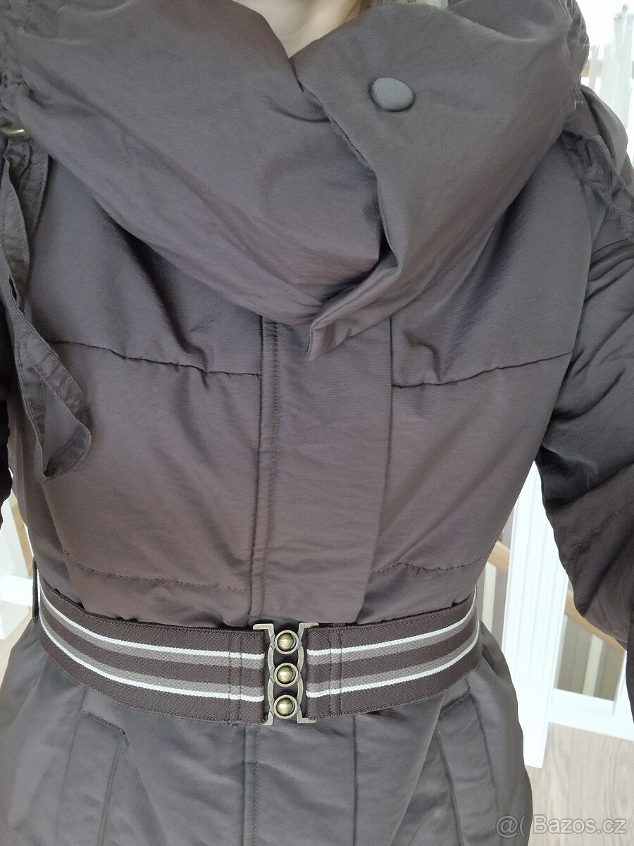 Zara, zimní bunda vel.M - 13