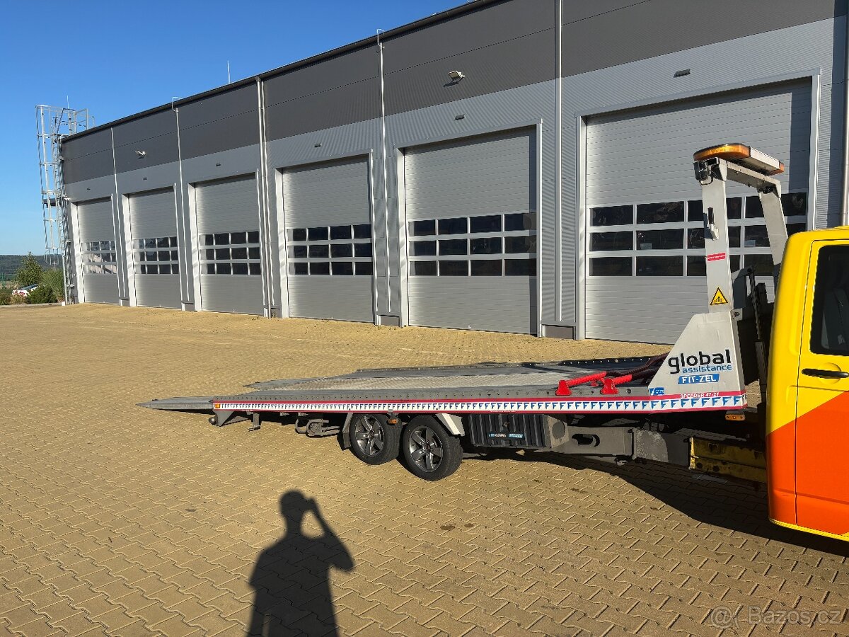 VW Transporter Speeder - odtahový speciál - 13