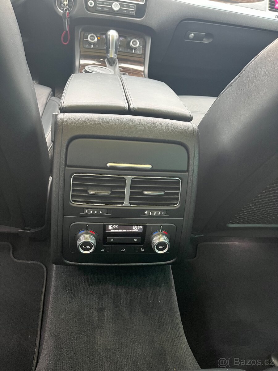 VW Touareg 3.0. 193kW - 13
