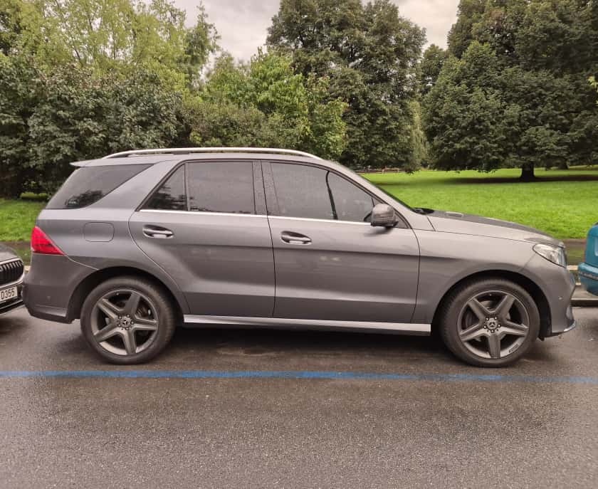 Mercedes-Benz GLE 350D AMG 4M DPH TAŽNÉ - 13