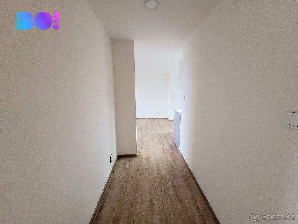 Podnájem dr. bytu 2+kk, ul. Bratr. Veverkových, Karviná Hran - 13