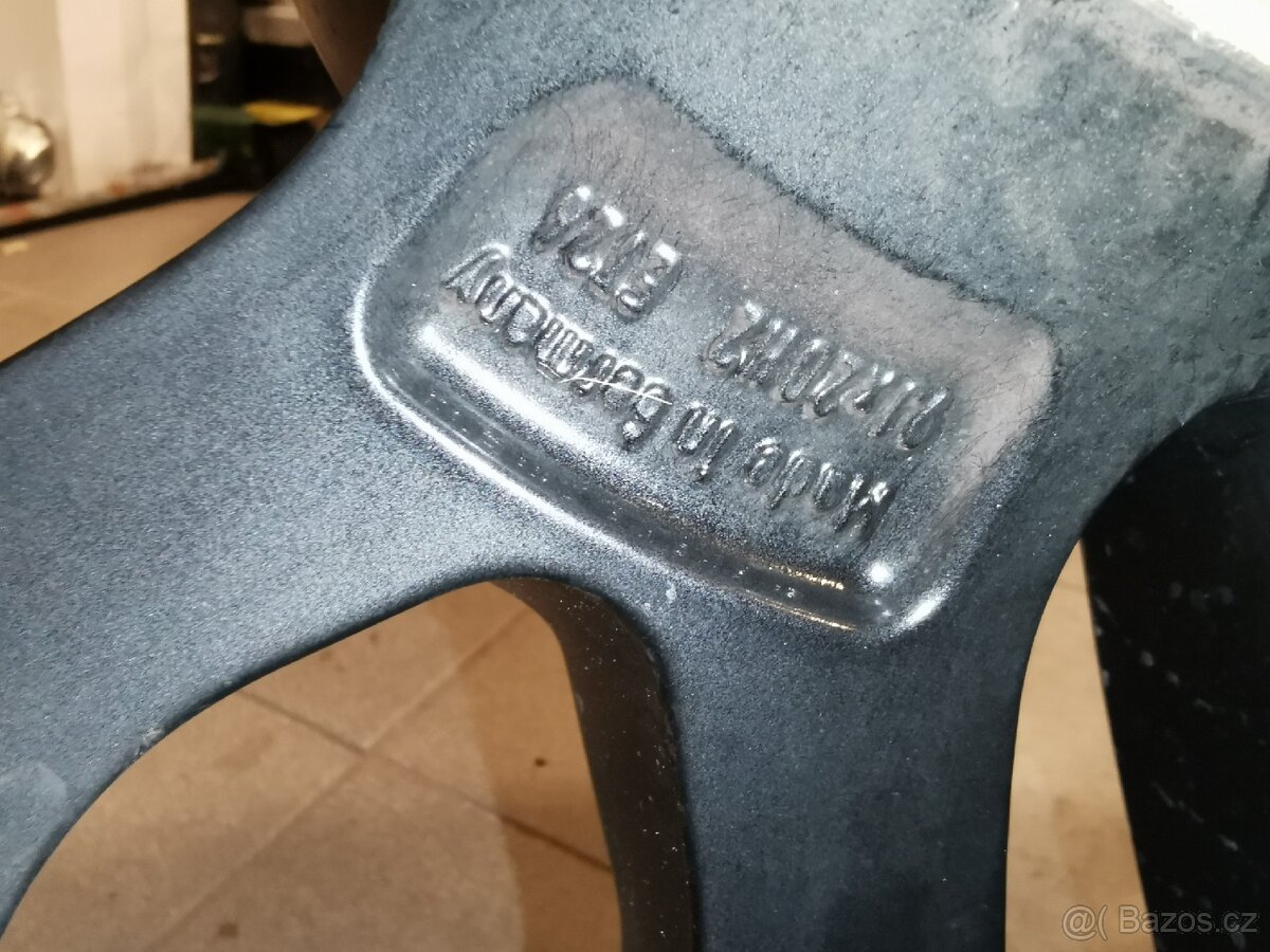 Originální alu kola na Porsche Macan zimní 20" - 13