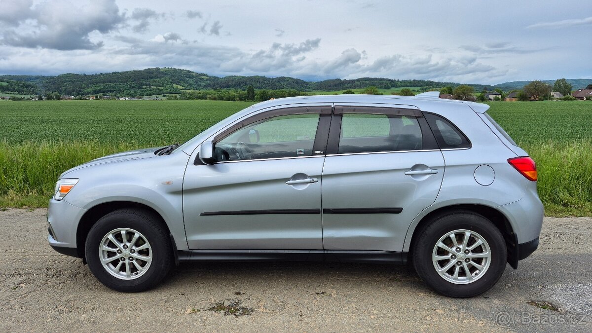 Mitsubishi ASX 1.6 EDICE 100 - 13