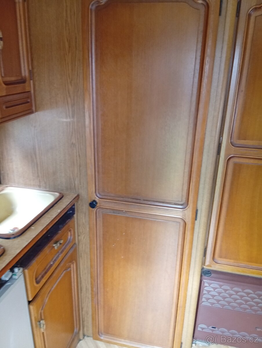 Karavan Burstner FUN 390 - 13