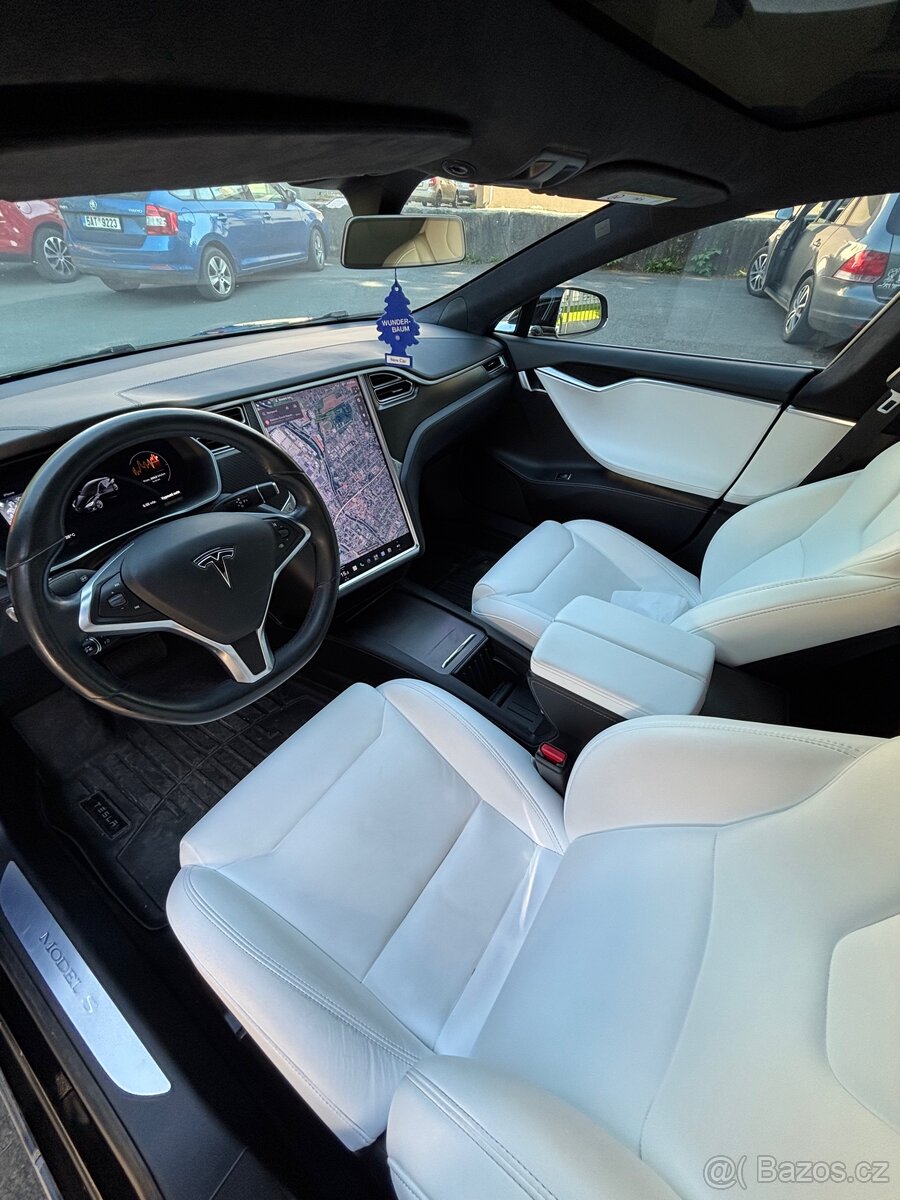 Tesla model s 100D - 13