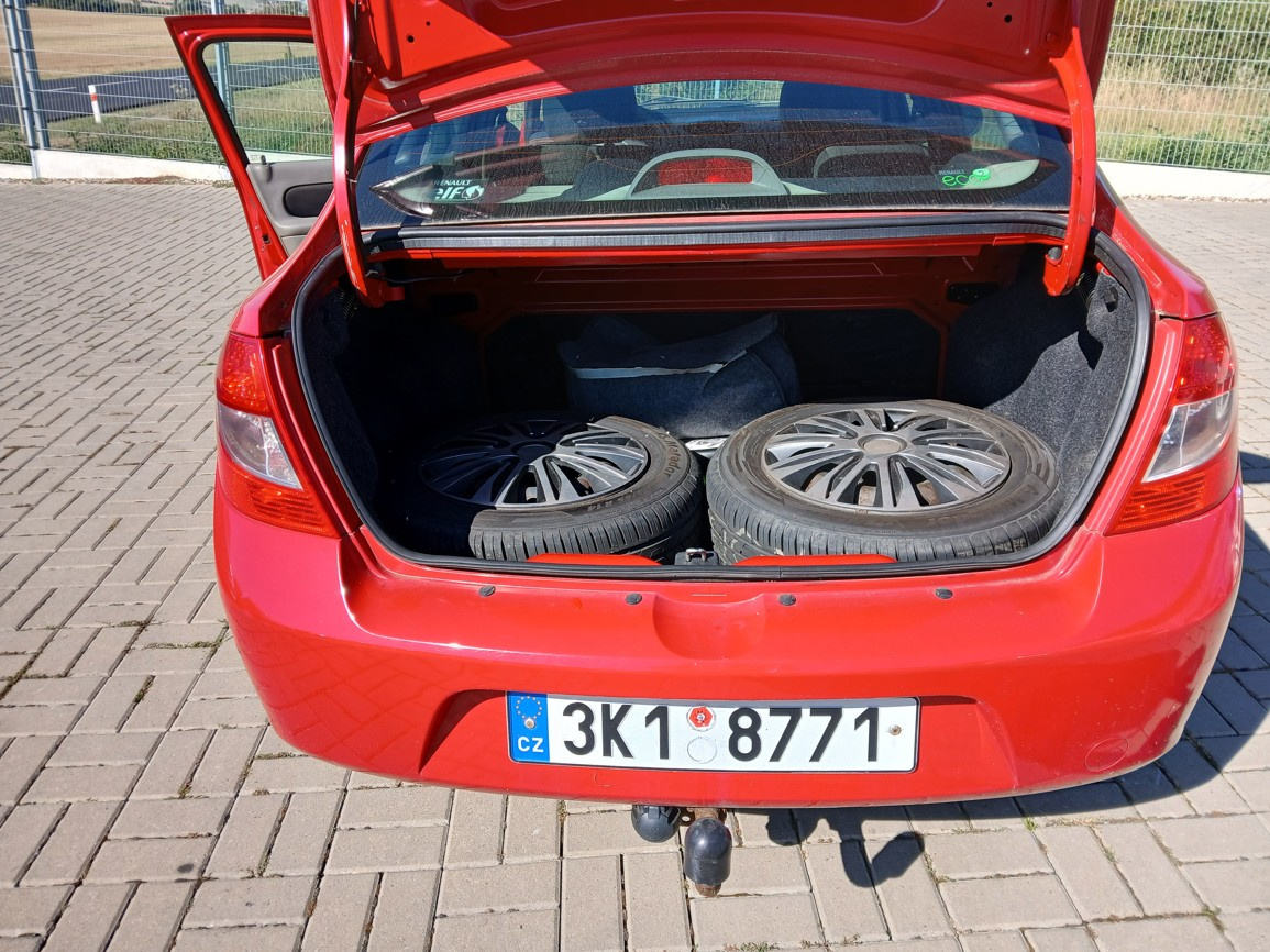 Renault Thalia 1,2i Původ ČR - 13