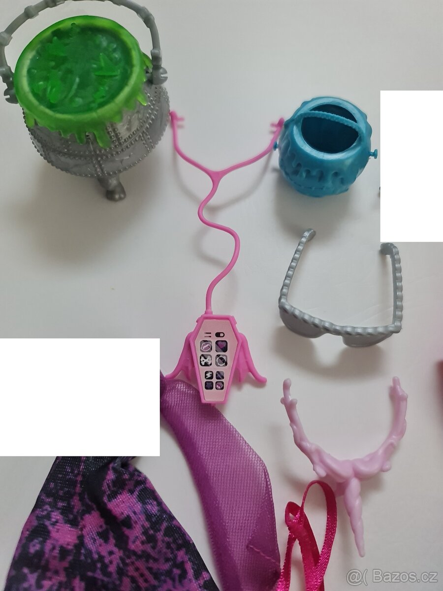 doplňky k Monster High - 13