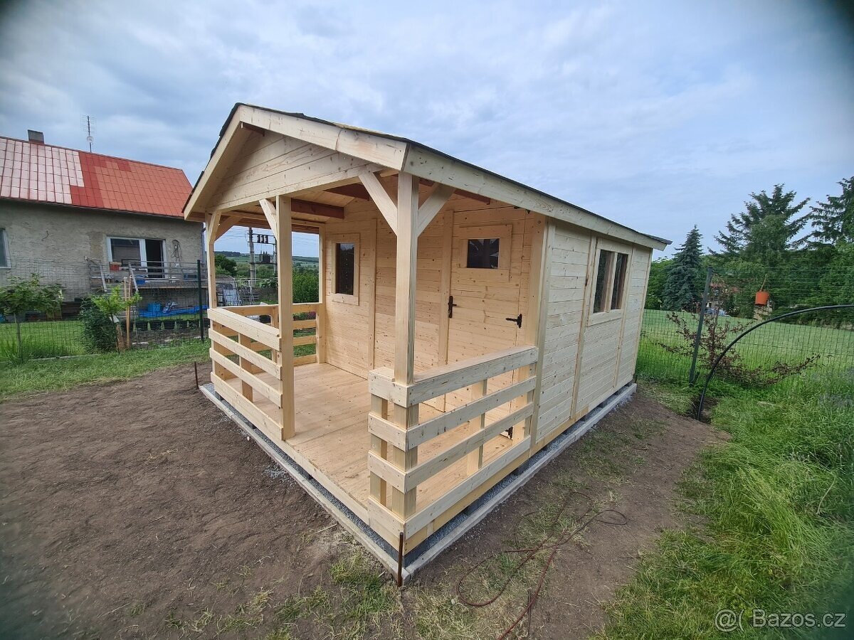 Zahradní dřevěná chatka - 13
