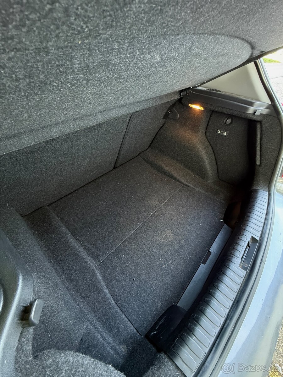 BMW E87 118d (90 kW, M47) - 13