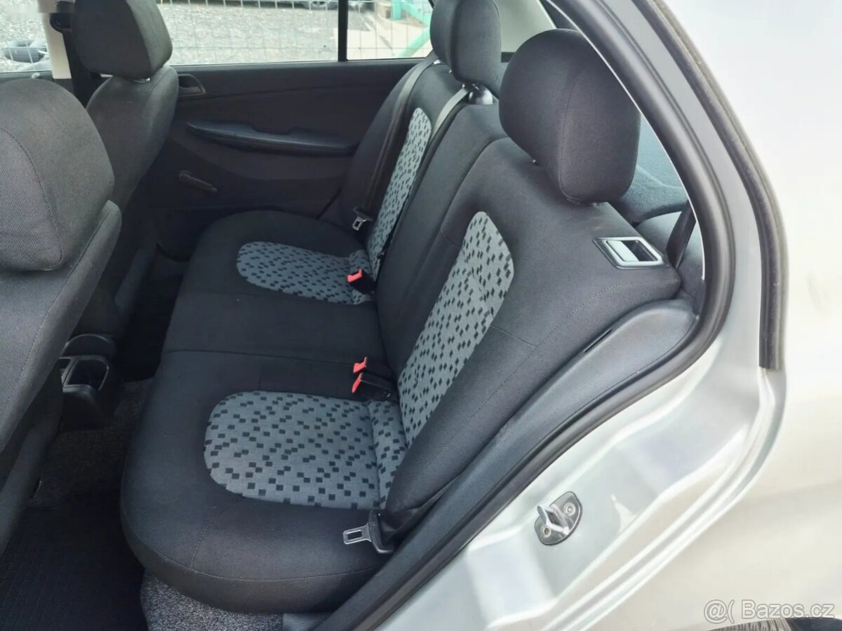 Škoda Fabia - 13