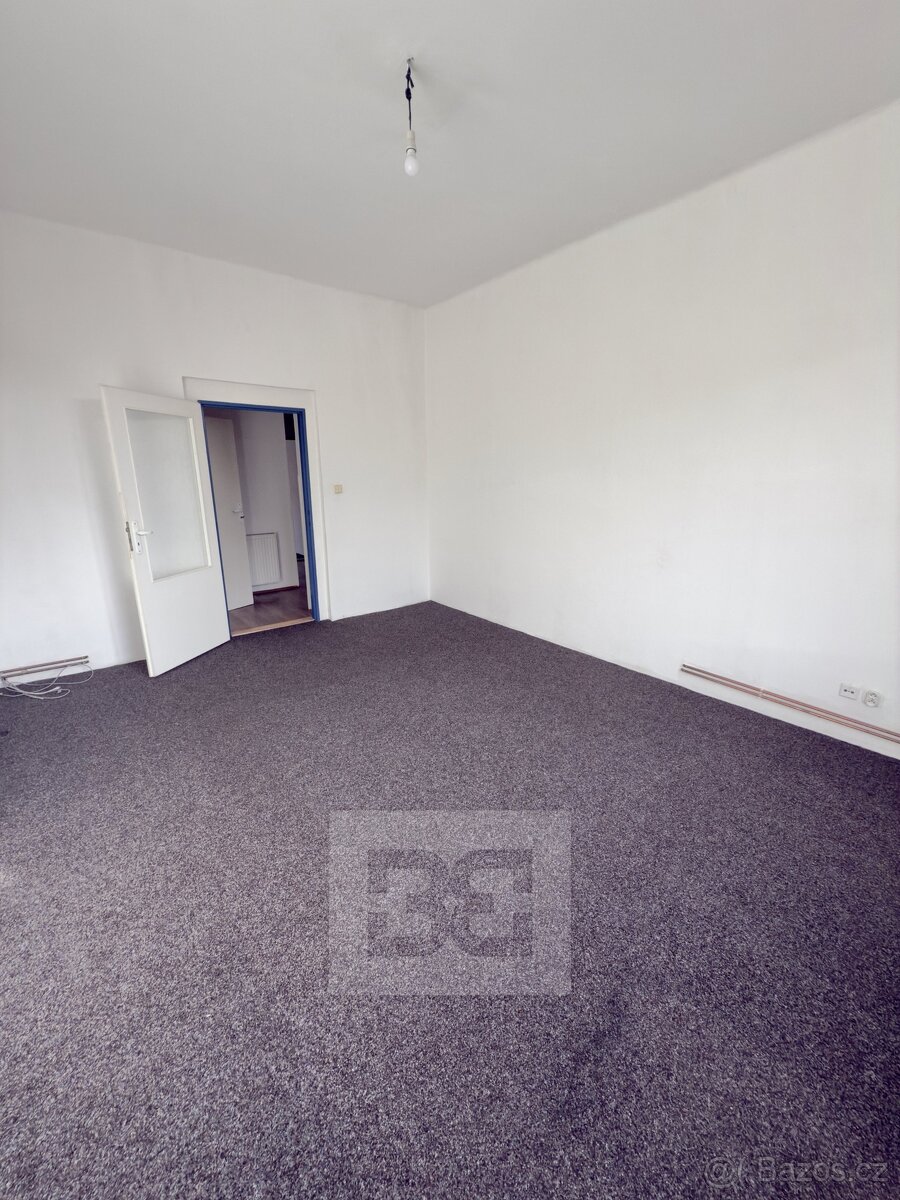 Pronájem bytu 3+1 90 m², Slaný, ev.č. N08561 - 13