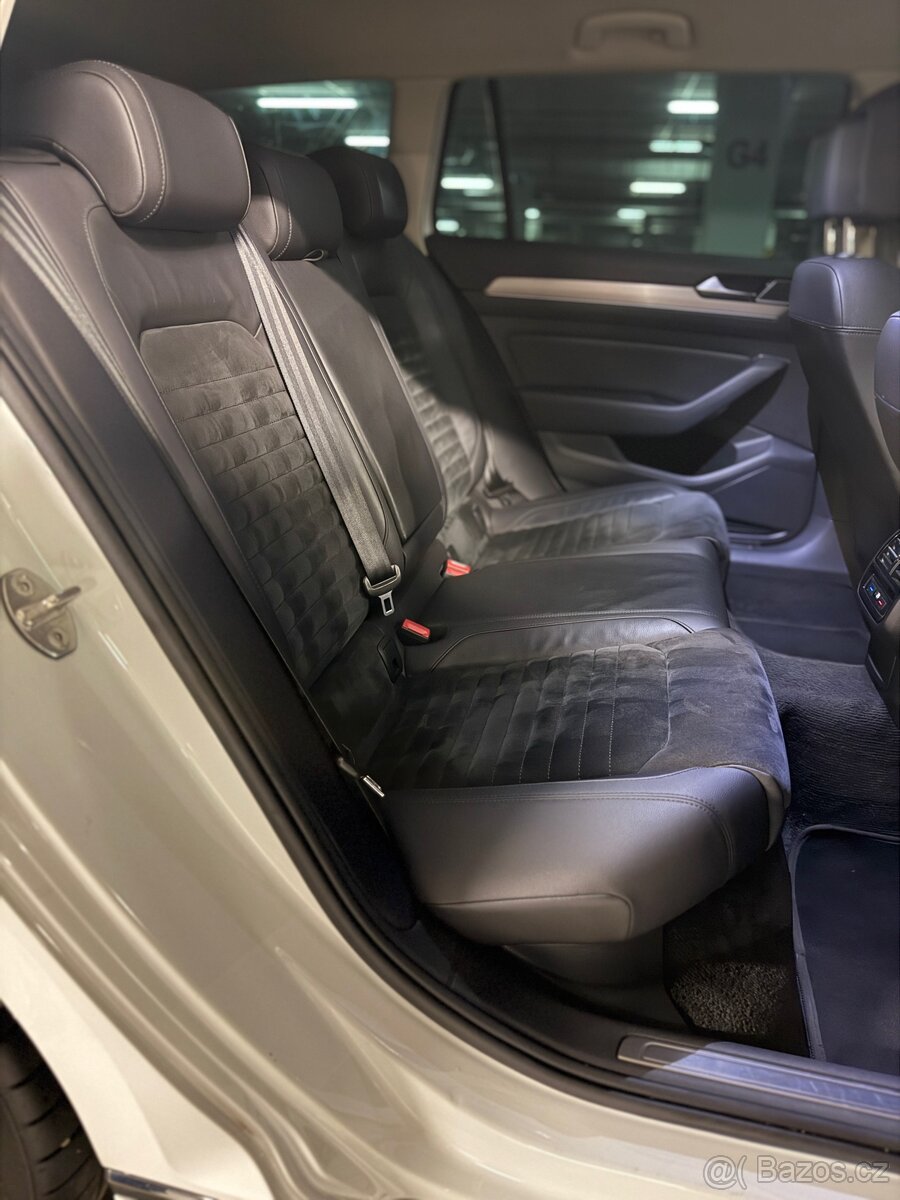 Volkswagen Passat B8 Highline DSG 2.0 tdi krásný stav - 13