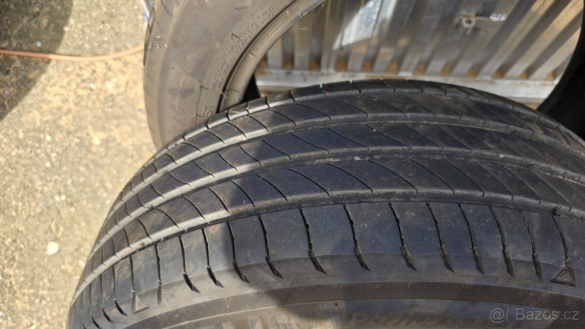 Prodám 4x letní pneu Michelin - 13
