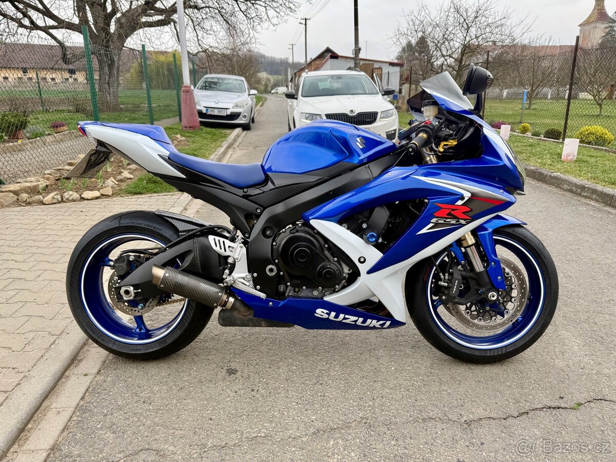 Suzuki GSX-R 600 r. v. 2009, 35xxx km, pěkný stav - 13