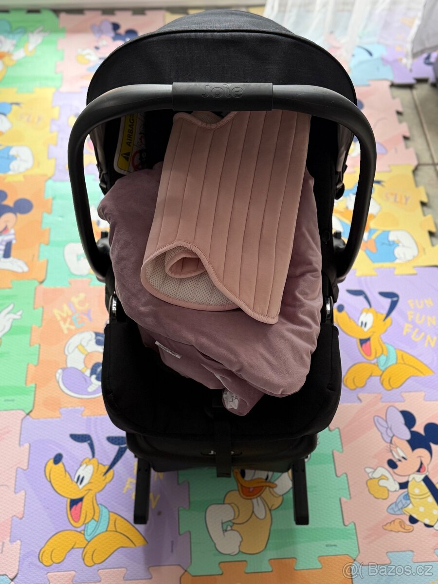 Autosedačka(vajíčko)+základna+doplňky - 13