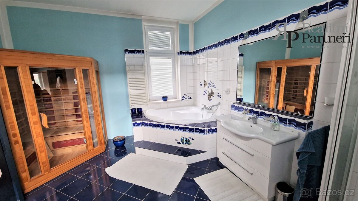 Prodej bytu 4+1 osobní vlastnictví, stará cihlová zástavba, - 13