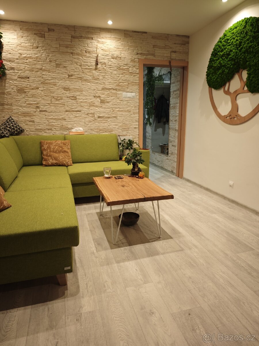 Konferenční stolek - 13