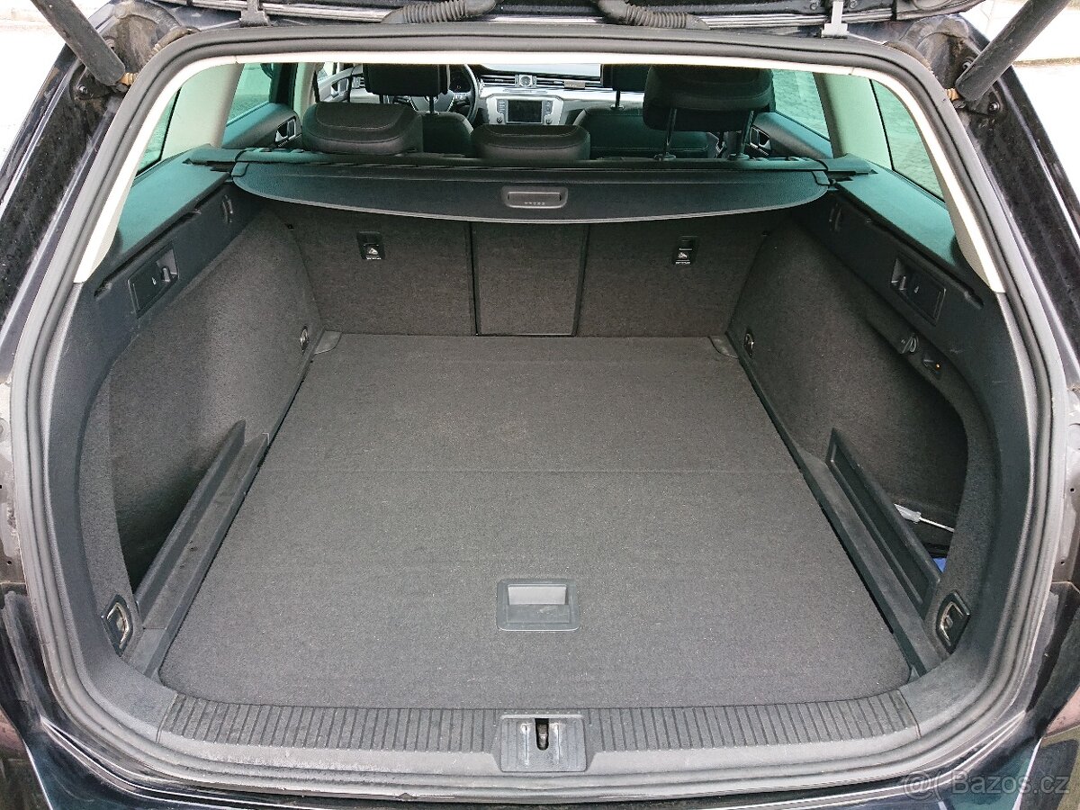 Volkswagen Passat Variant Alltrack 2.0 TDi 12/2016 - 13