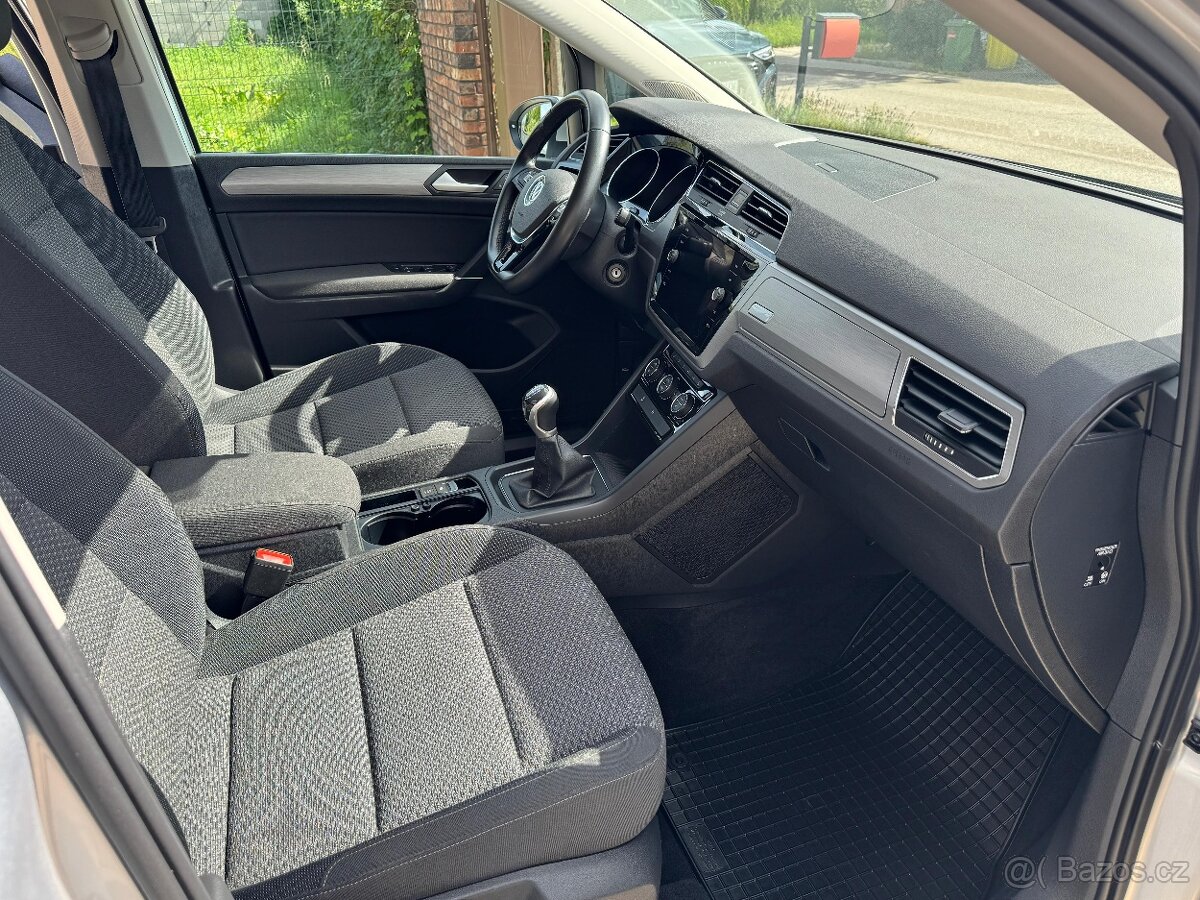 Volkswagen Touran 2.0tdi,rok výroby 2021, SVK Pôvod - 13