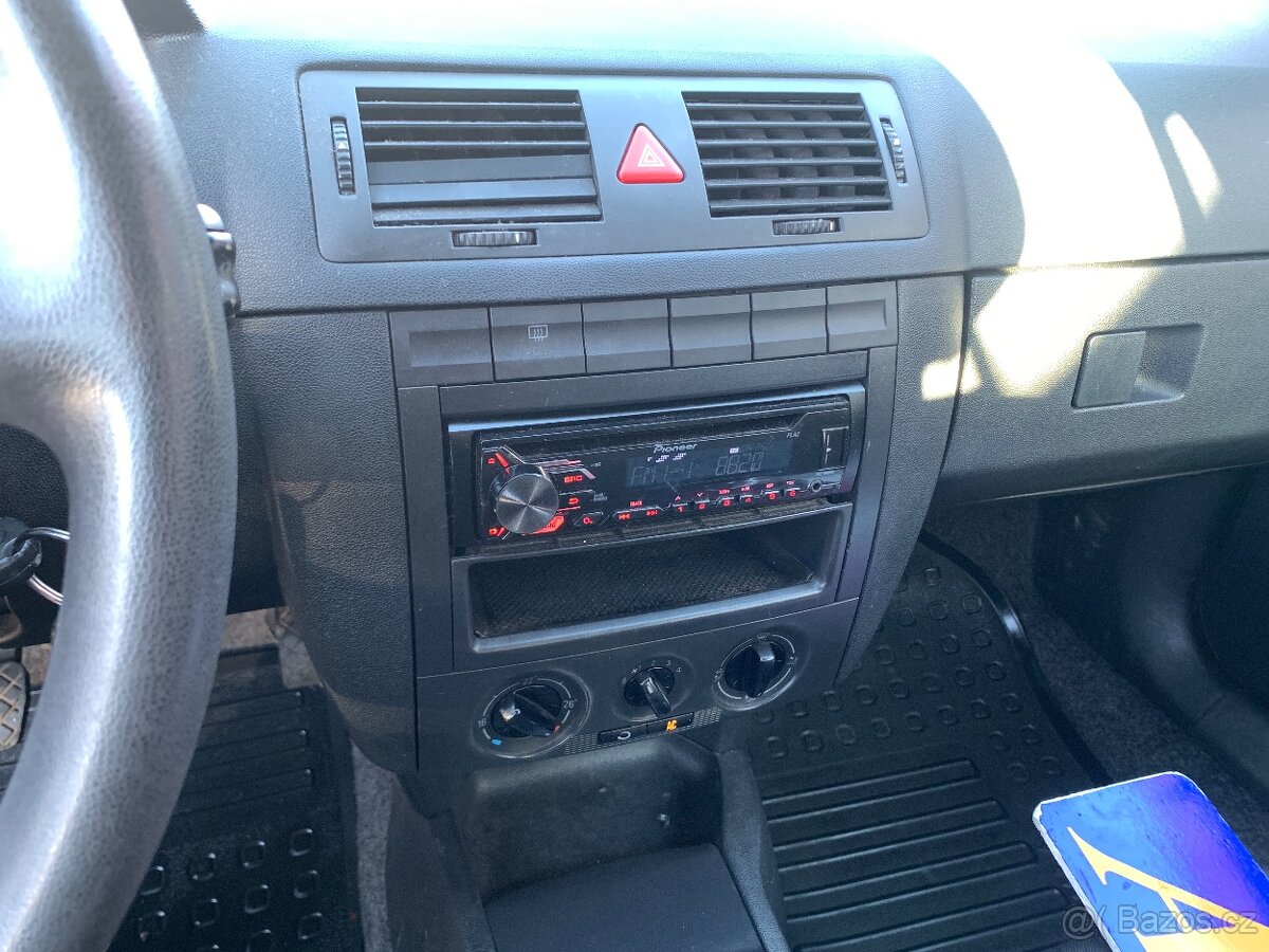 ŠKODA FABIA 1.2 12V CLASSIC COMBI - 13