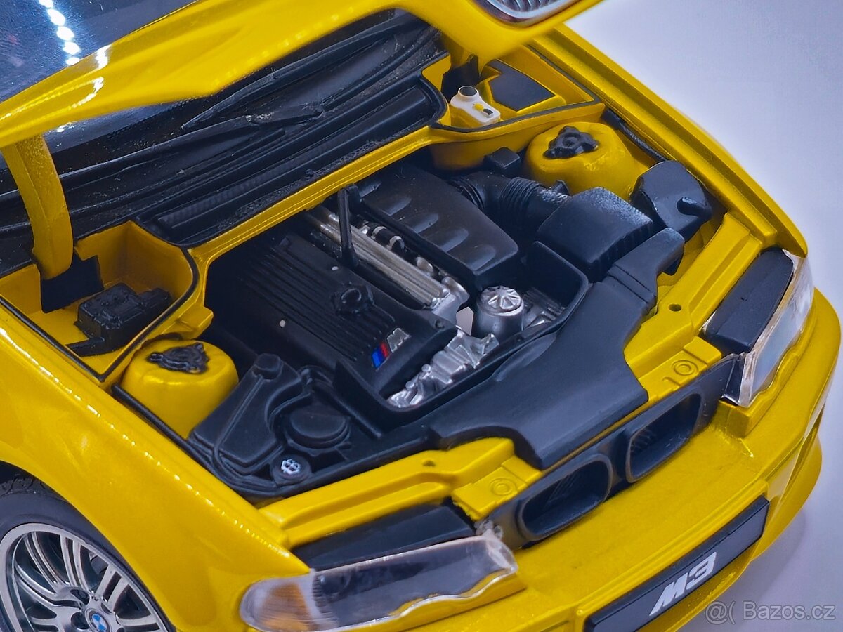 BMW E46 M3 1:18 AutoArt - 13