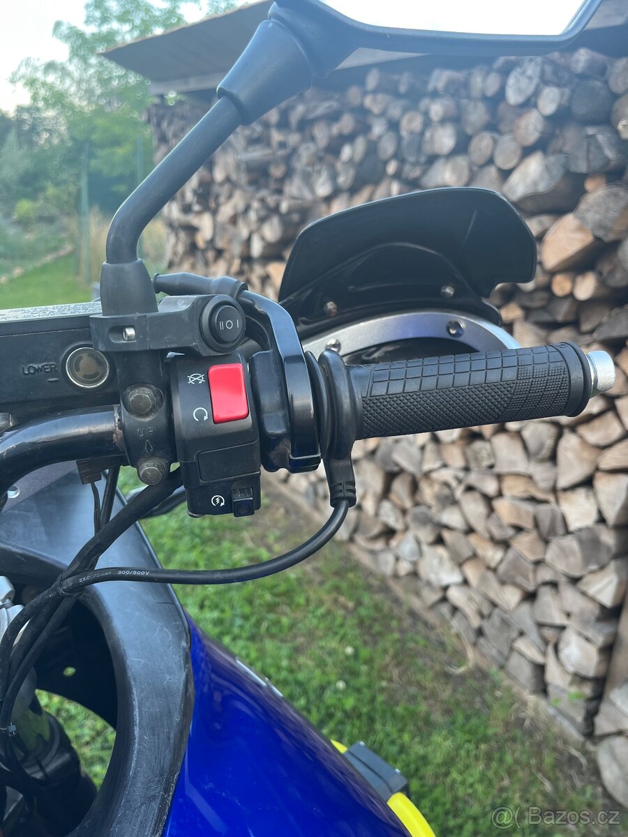 Suzuki DL 650 V strom - 13