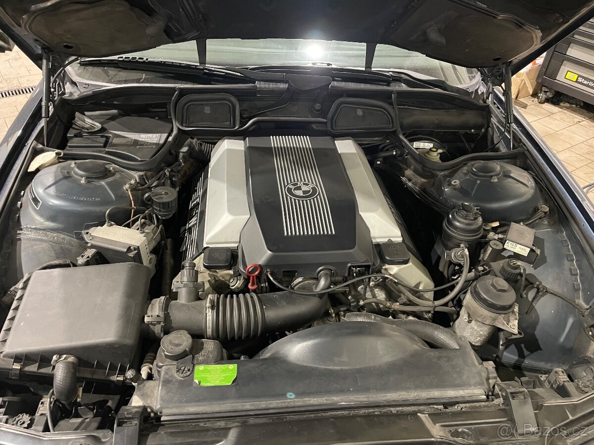 Bmw e38 730i - 13