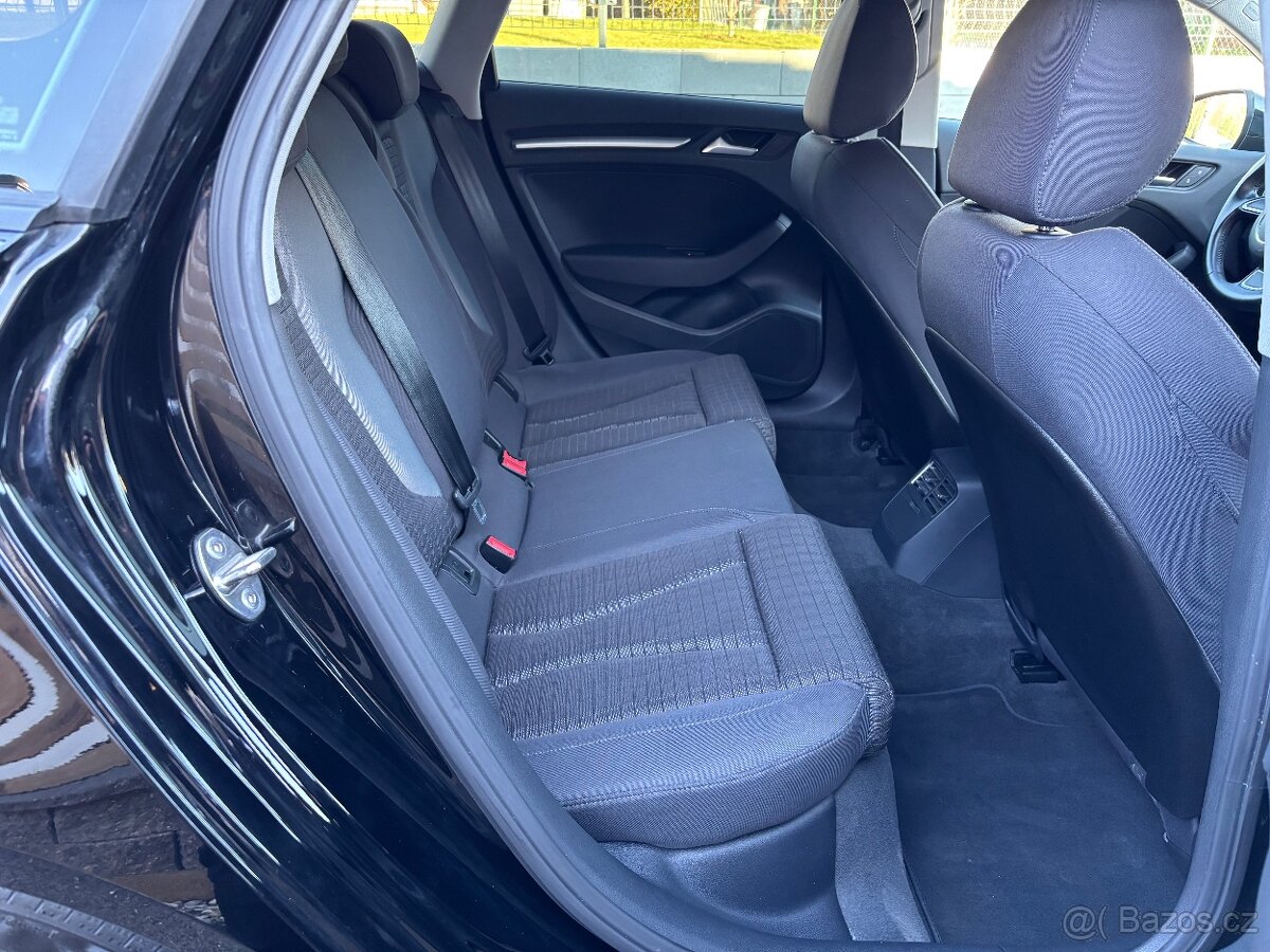 Audi A3 Sportback S-line 1,4 TFSI - 13