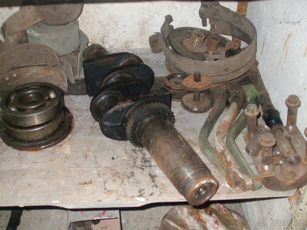 zetor 25 zbytek dílů ze stavby - 13